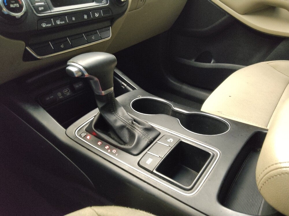 2019 Kia Sorento in Des Moines, IA 50310 - 18092474 26