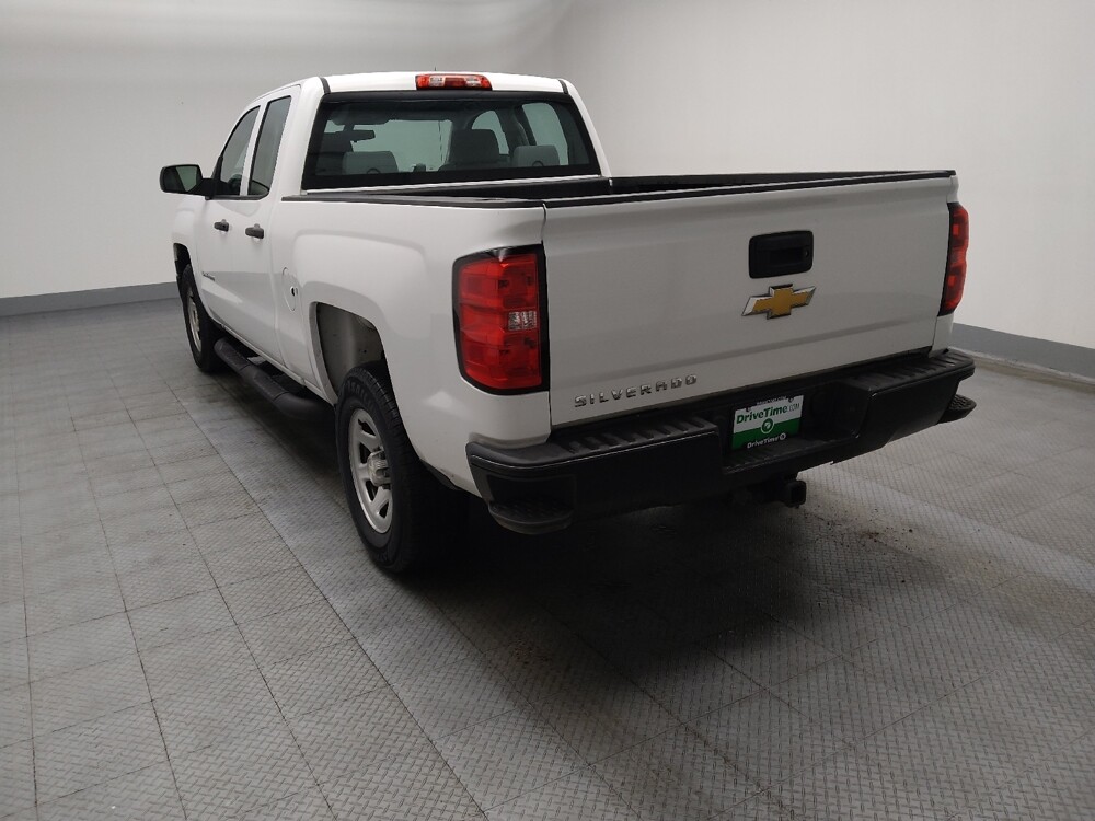 2014 Chevrolet Silverado 1500 in Des Moines, IA 50310 - 18092475 5