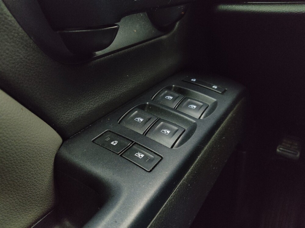 2014 Chevrolet Silverado 1500 in Des Moines, IA 50310 - 18092475 27