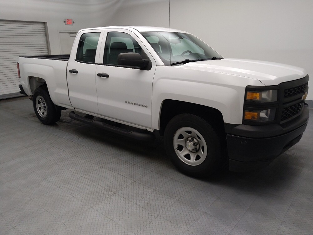 2014 Chevrolet Silverado 1500 in Des Moines, IA 50310 - 18092475 11
