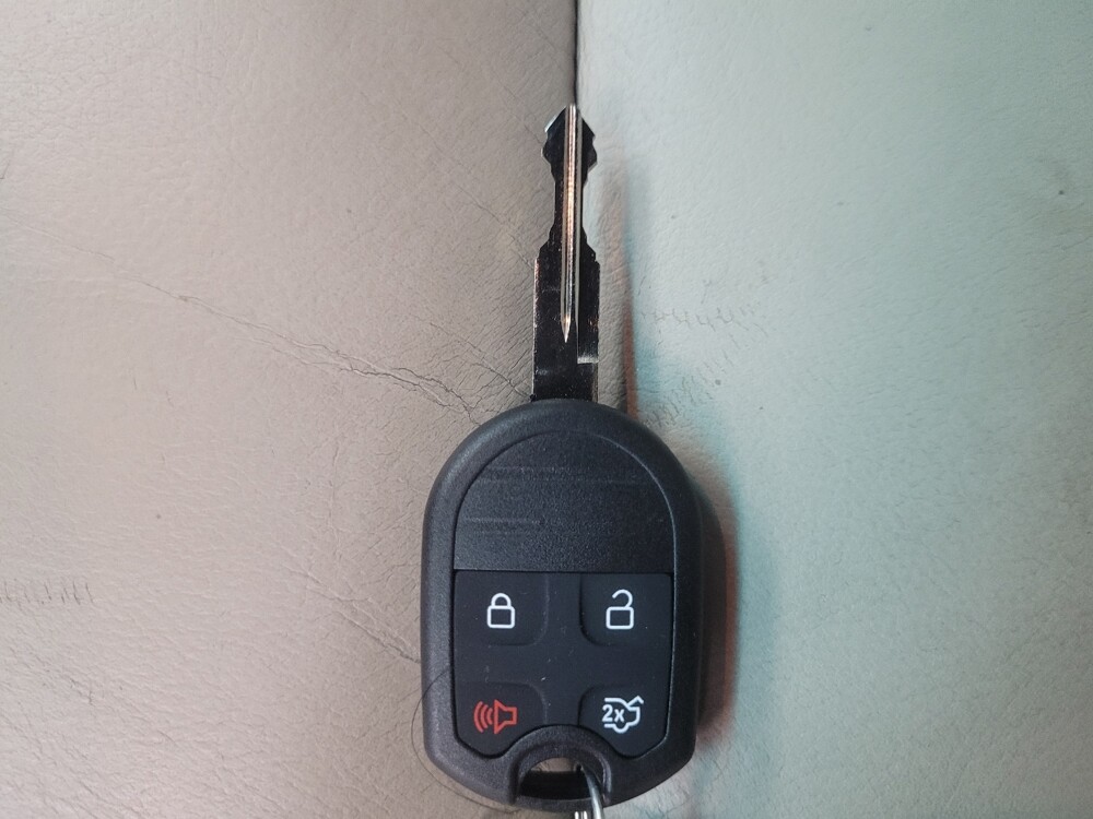 2014 Ford Explorer in Mishawaka, IN 46545 - 18092479 32