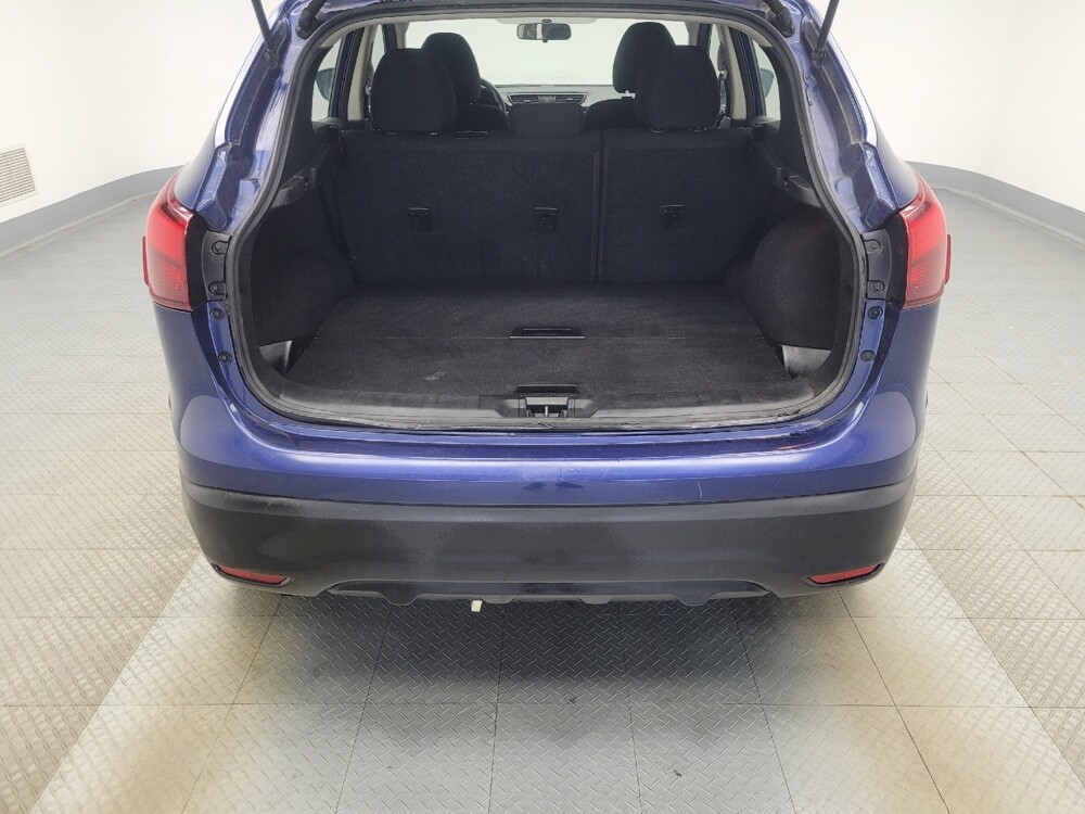 2019 Nissan Rogue Sport in Indianapolis, IN 46219 - 18092480 29