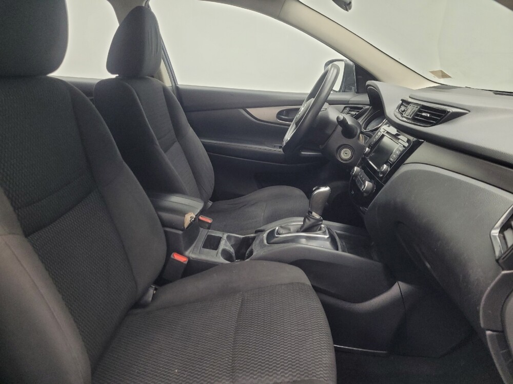 2019 Nissan Rogue Sport in Indianapolis, IN 46219 - 18092480 21