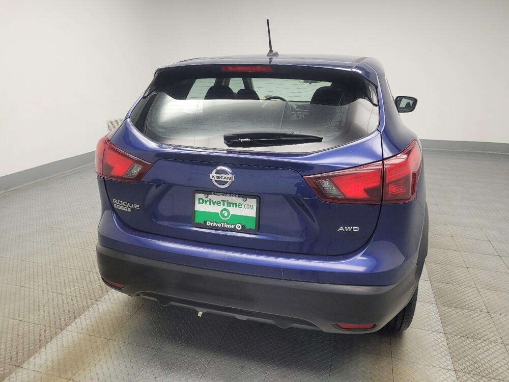 2019 Nissan Rogue Sport in Indianapolis, IN 46219 - 18092480 7