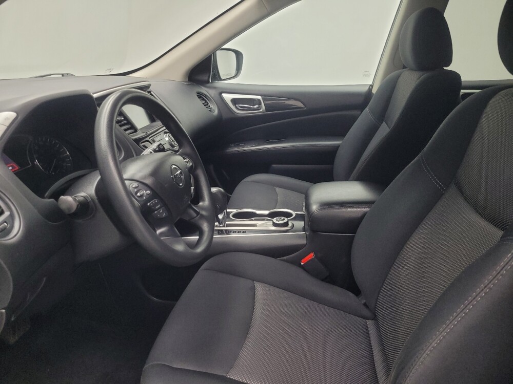 2019 Nissan Pathfinder in Indianapolis, IN 46222 - 18092481 17