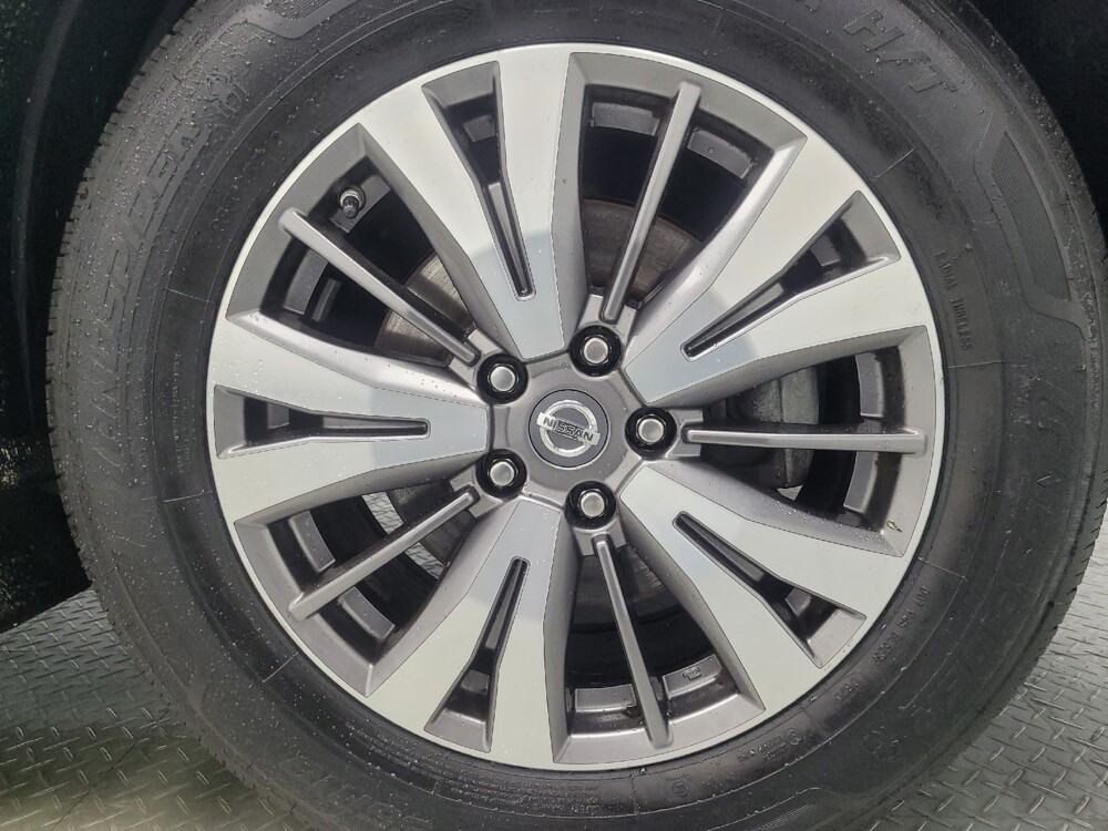 2019 Nissan Pathfinder in Indianapolis, IN 46222 - 18092481 31