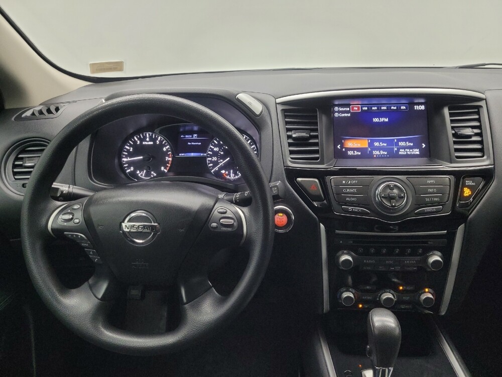 2019 Nissan Pathfinder in Indianapolis, IN 46222 - 18092481 22