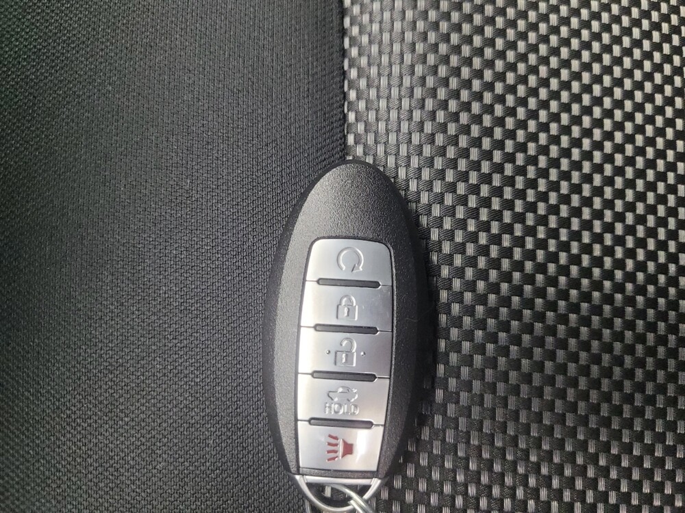 2019 Nissan Pathfinder in Indianapolis, IN 46222 - 18092481 32