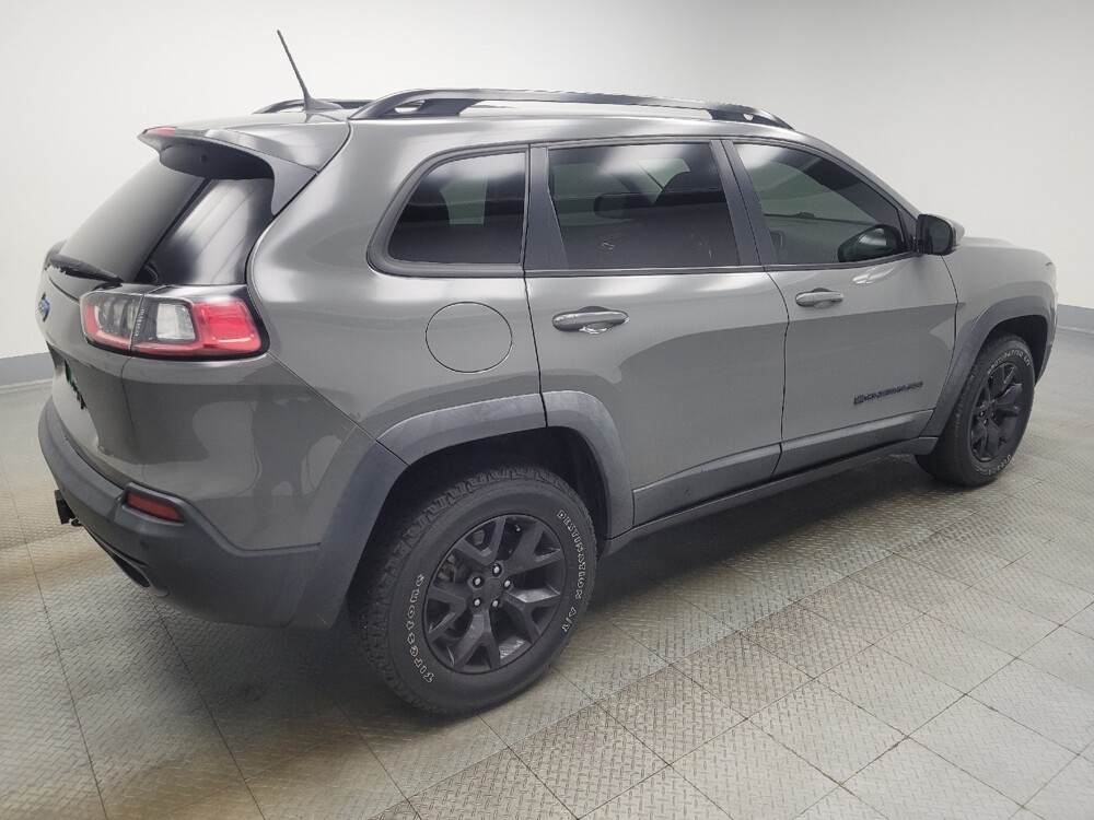 2019 Jeep Cherokee in Highland, IN 46322 - 18092483 10