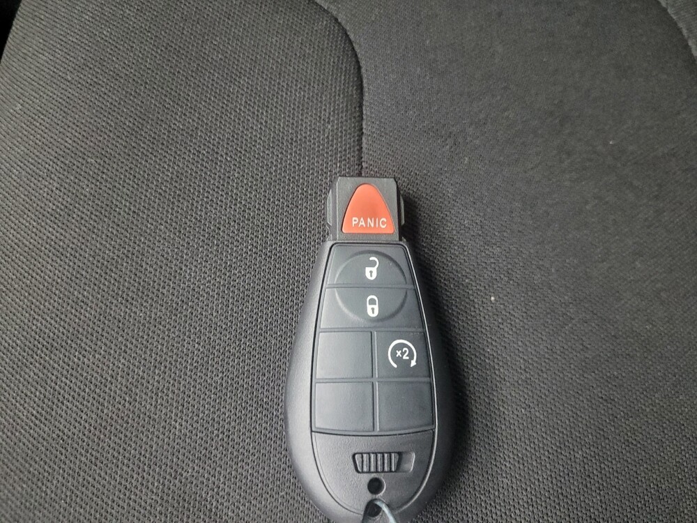 2019 Jeep Cherokee in Highland, IN 46322 - 18092483 32