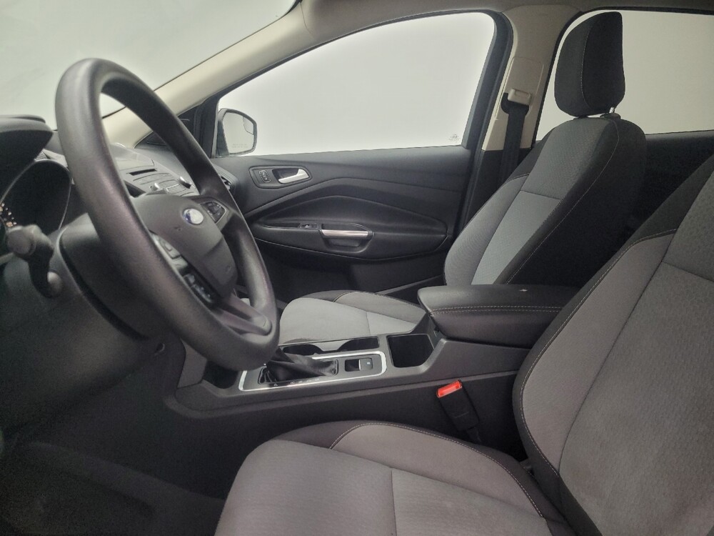 2018 Ford Escape in Mishawaka, IN 46545 - 18092484 17