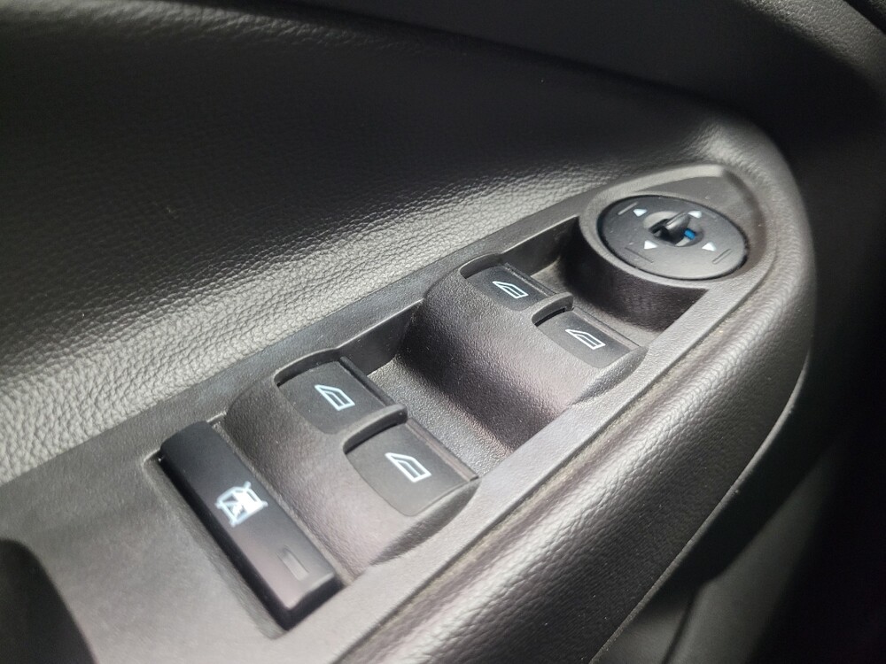 2018 Ford Escape in Mishawaka, IN 46545 - 18092484 27