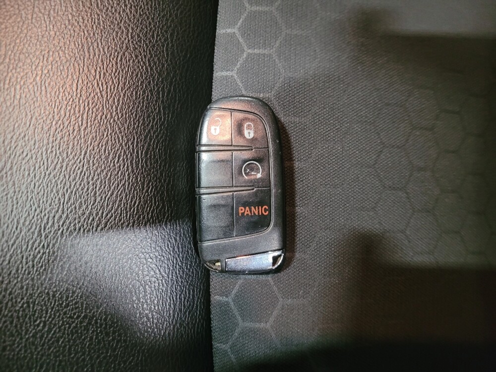 2018 Jeep Compass in New Castle, DE 19720 - 18092488 32