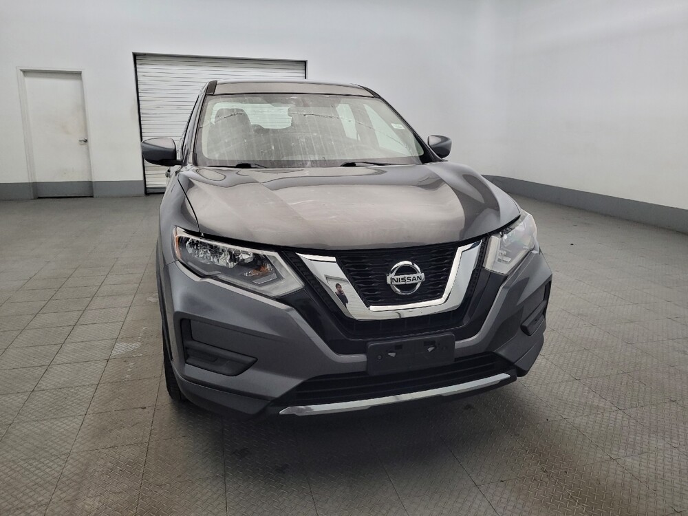 2017 Nissan Rogue in Allentown, PA 18103 - 18092492 14