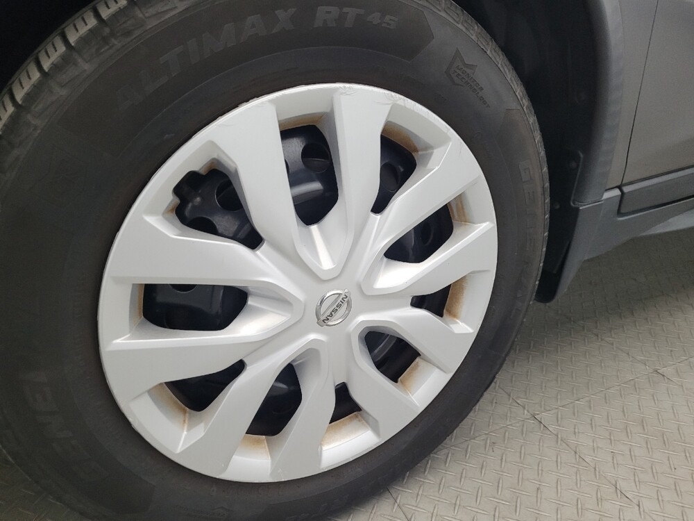 2017 Nissan Rogue in Allentown, PA 18103 - 18092492 31