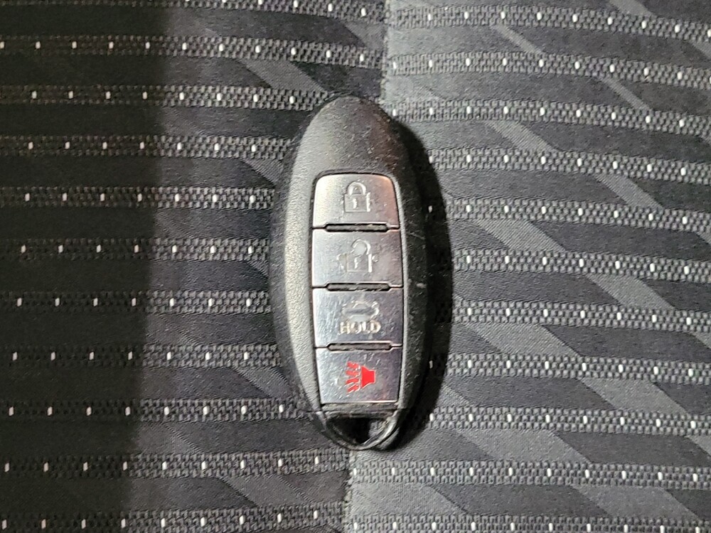 2017 Nissan Altima in Hialeah, FL 33014 - 18092499 32