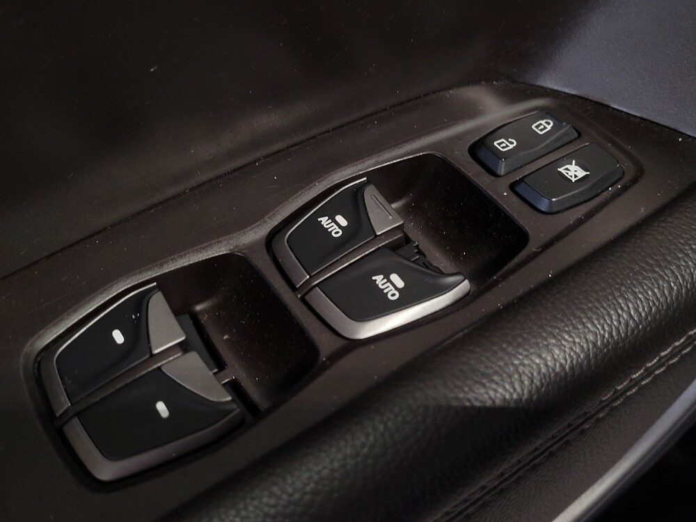 2017 Hyundai Santa Fe in Gainesville, FL 32609 - 18092504 27