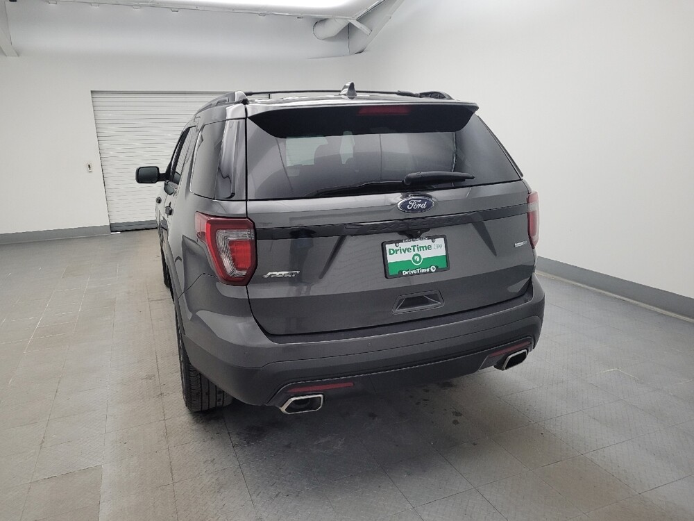 2016 Ford Explorer in Cincinnati, OH 45255 - 18092505 6