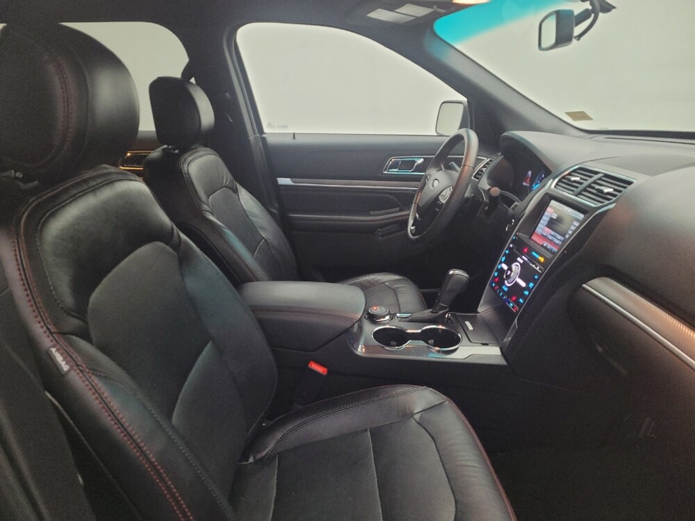 2016 Ford Explorer in Cincinnati, OH 45255 - 18092505 21