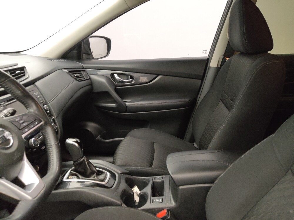 2019 Nissan Rogue in Lakeland, FL 33815 - 18092507 17