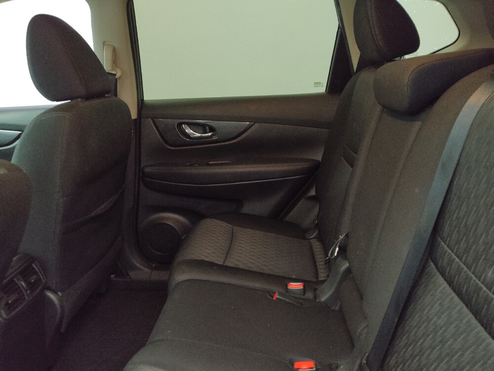 2019 Nissan Rogue in Lakeland, FL 33815 - 18092507 18