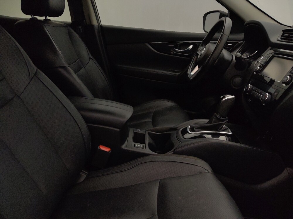 2017 Nissan Rogue Sport in Tampa, FL 33619 - 18092510 21