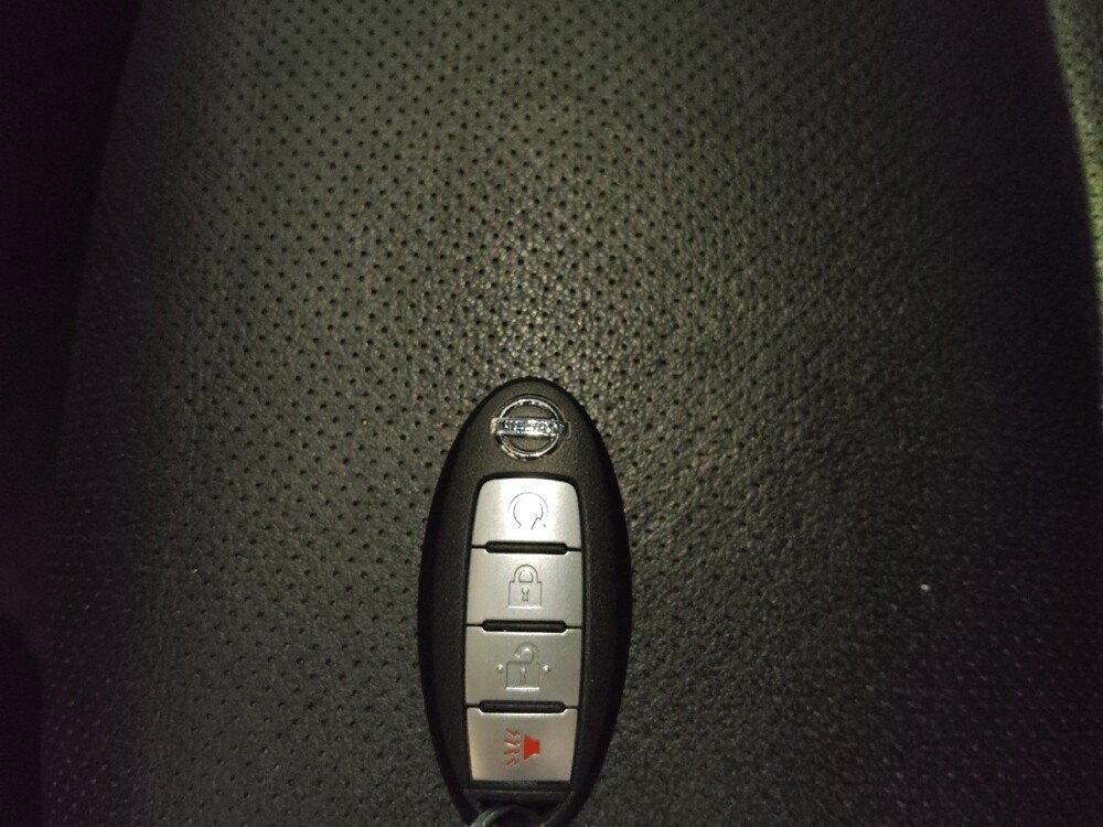 2017 Nissan Rogue Sport in Tampa, FL 33619 - 18092510 32