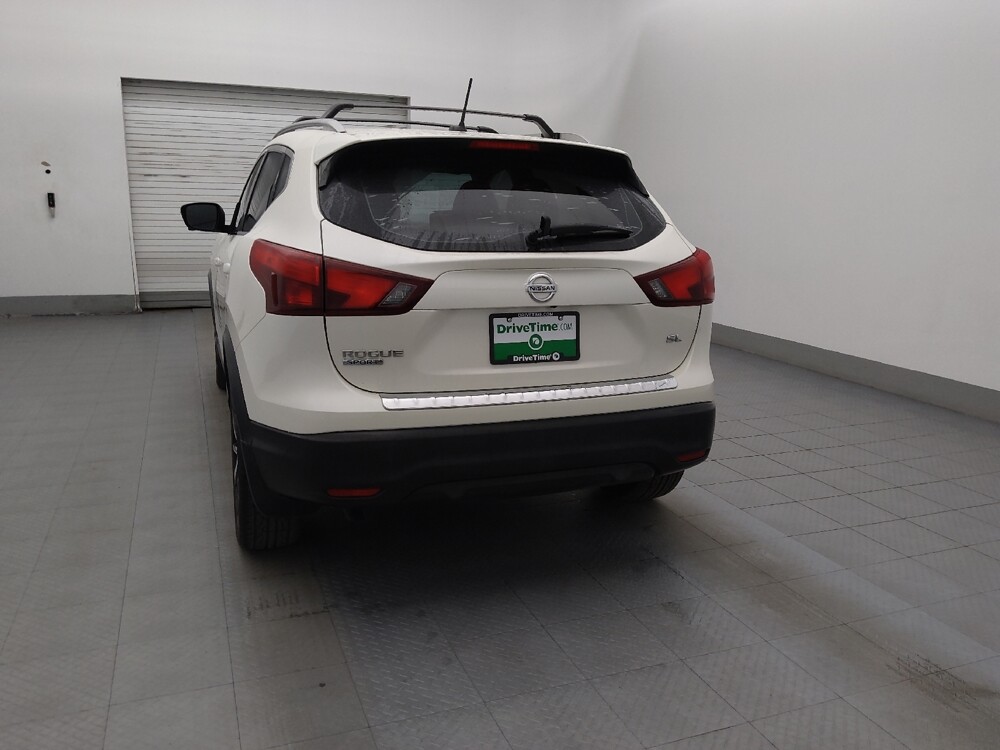 2017 Nissan Rogue Sport in Tampa, FL 33619 - 18092510 6