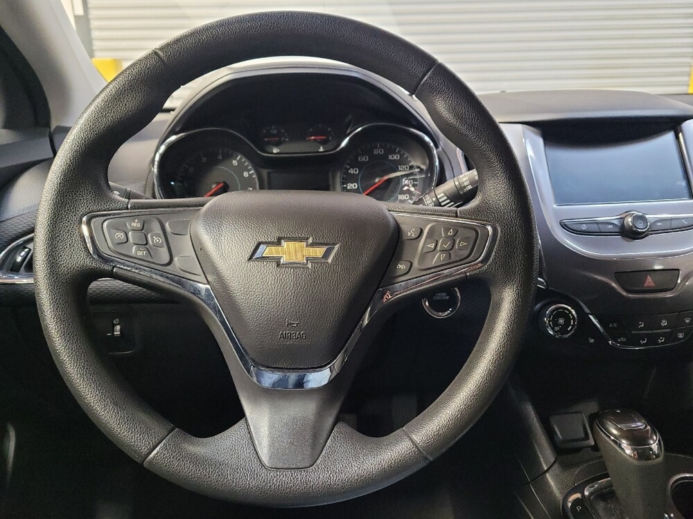 2017 Chevrolet Cruze in Riverside, CA 92504 - 18092516 22