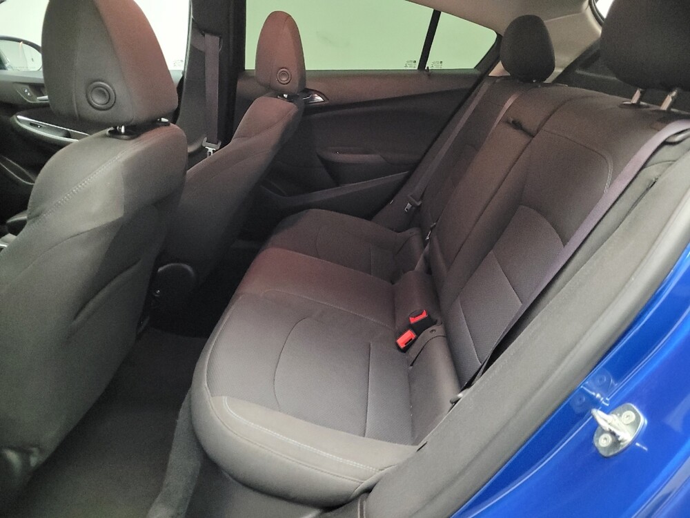 2017 Chevrolet Cruze in Riverside, CA 92504 - 18092516 18