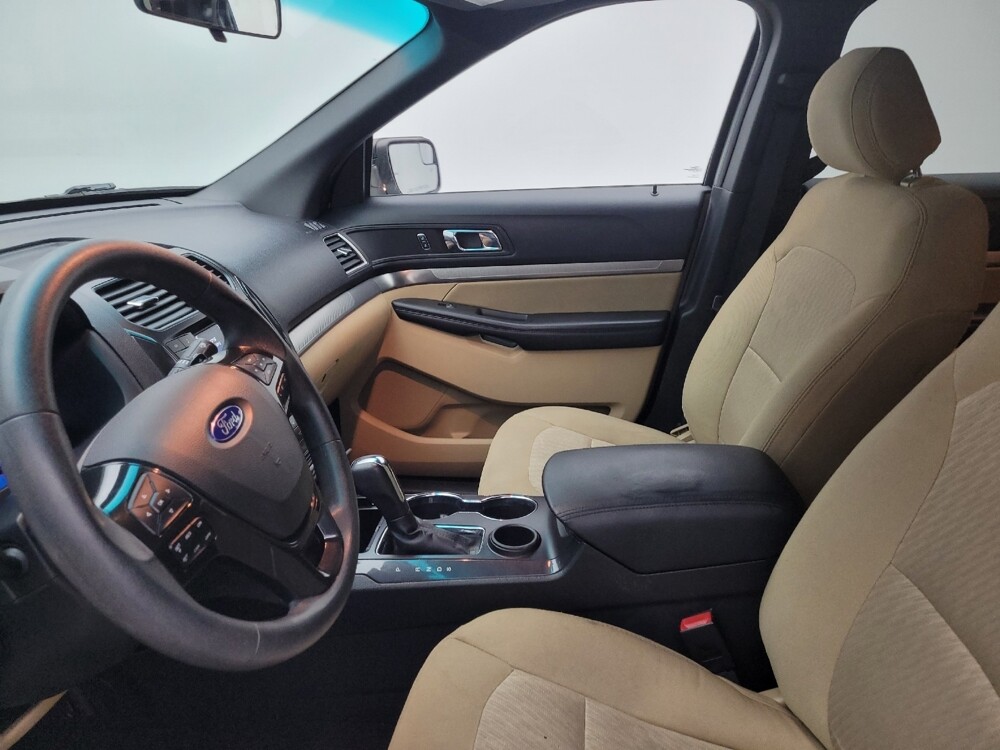 2016 Ford Explorer in Wilmington, NC 28405 - 18092518 17