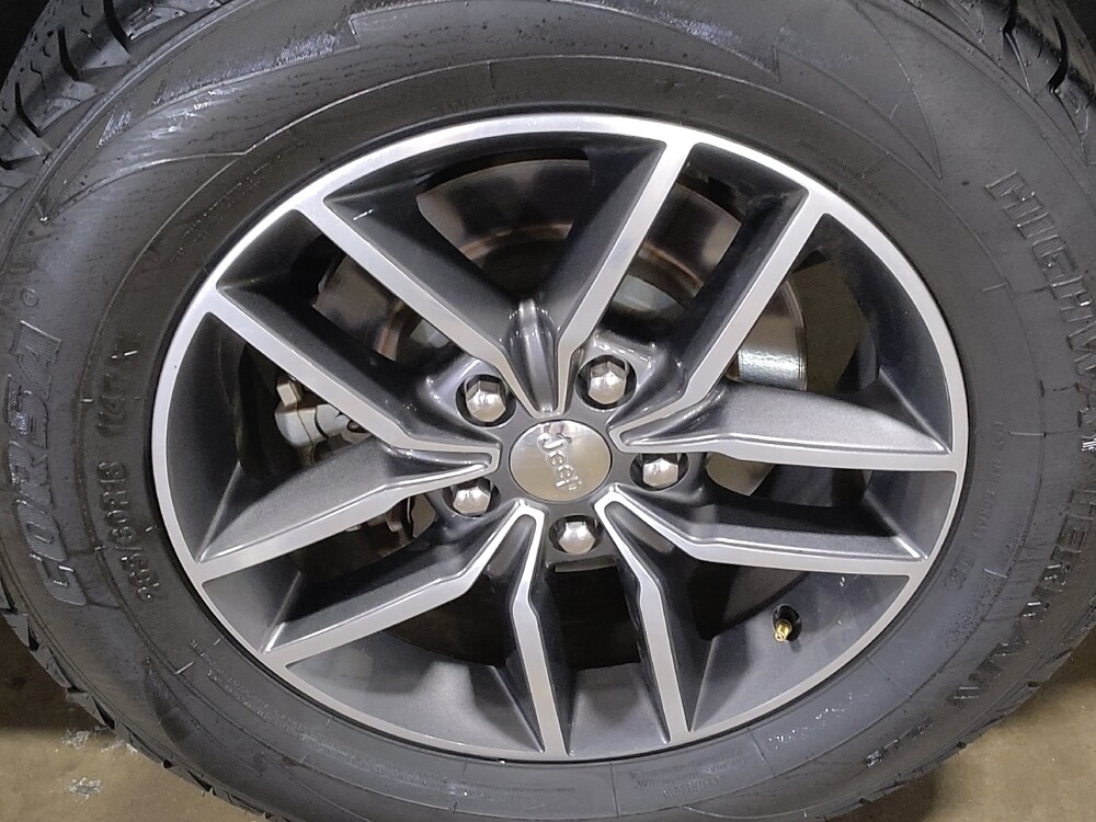 2018 Jeep Grand Cherokee in Tulsa, OK 74145 - 18092520 31