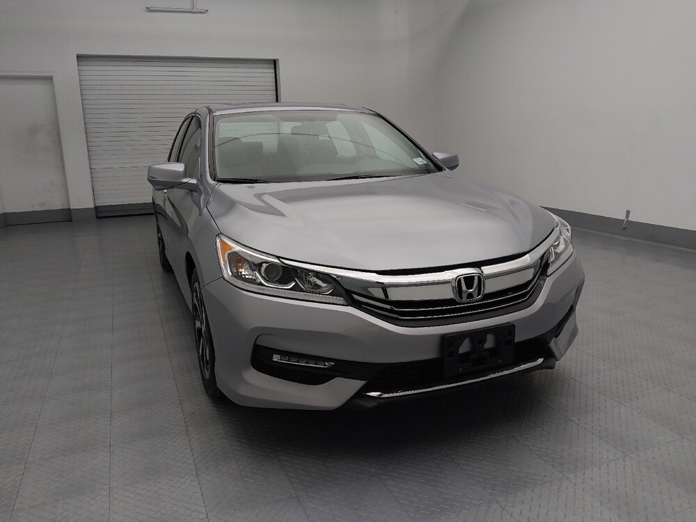 2016 Honda Accord in St. Louis, MO 63136 - 18092533 14