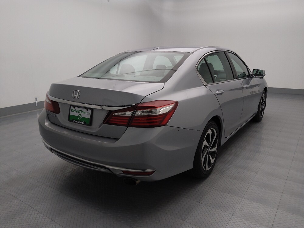 2016 Honda Accord in St. Louis, MO 63136 - 18092533 9