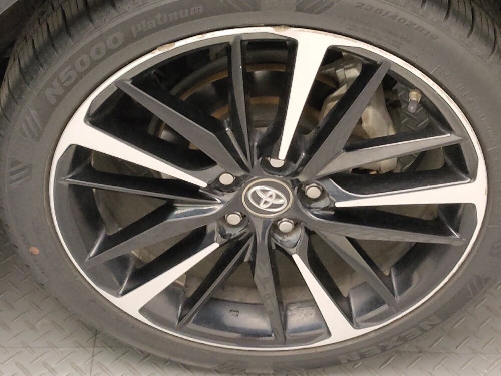 2019 Toyota Camry in Lubbock, TX 79424 - 18092534 31