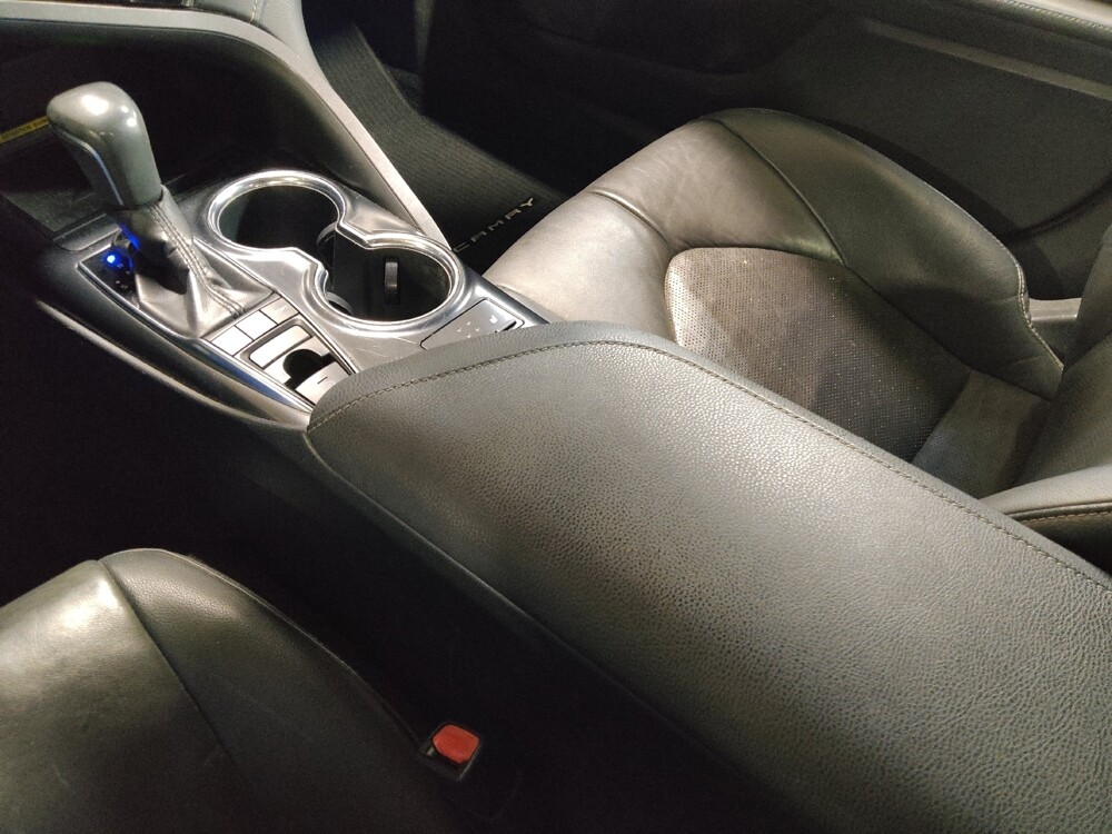 2019 Toyota Camry in Lubbock, TX 79424 - 18092534 26