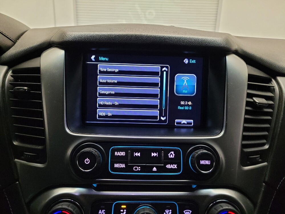 2018 Chevrolet Suburban in Riverside, CA 92504 - 18092540 25