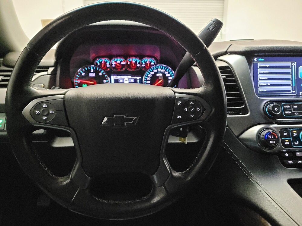 2018 Chevrolet Suburban in Riverside, CA 92504 - 18092540 22