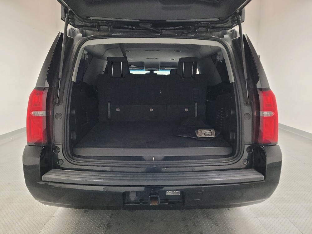 2018 Chevrolet Suburban in Riverside, CA 92504 - 18092540 29