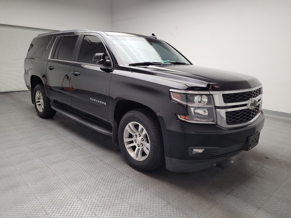 2018 Chevrolet Suburban in Riverside, CA 92504 - 18092540 13
