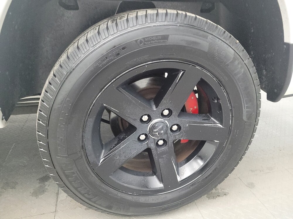 2017 RAM 1500 in Louisville, KY 40258 - 18092543 31