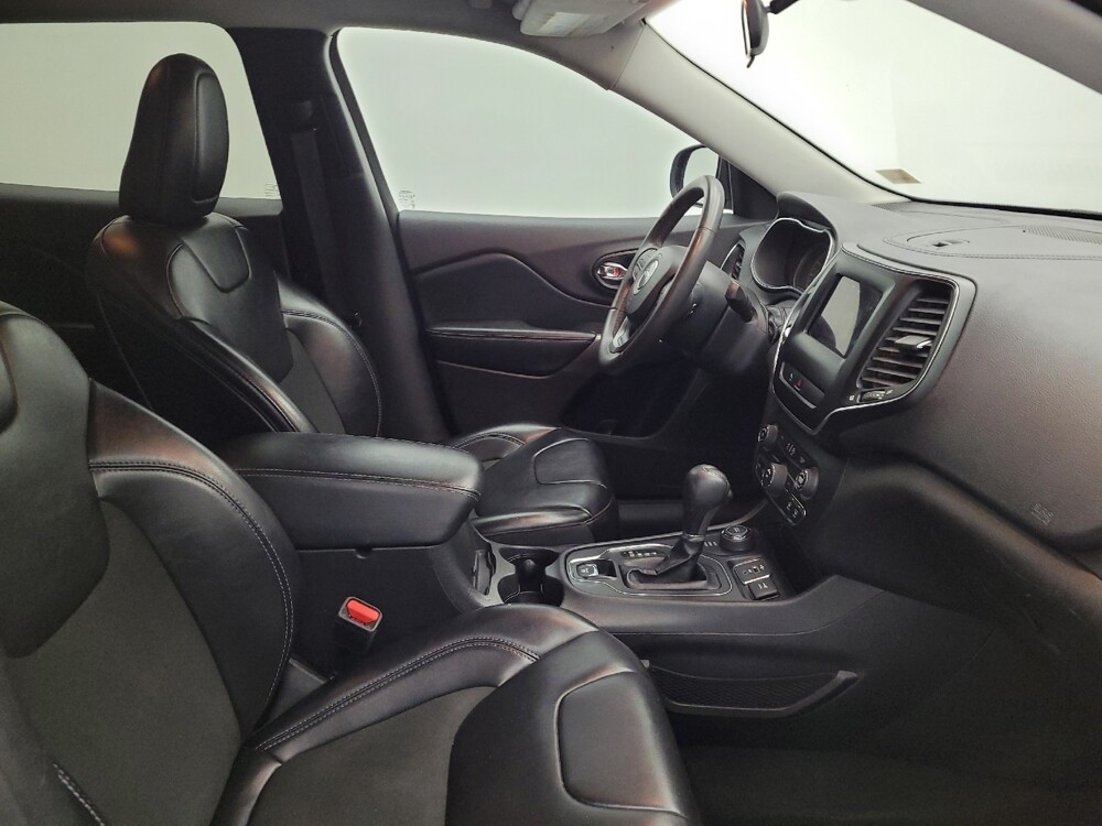 2020 Jeep Cherokee in Louisville, KY 40258 - 18092544 21