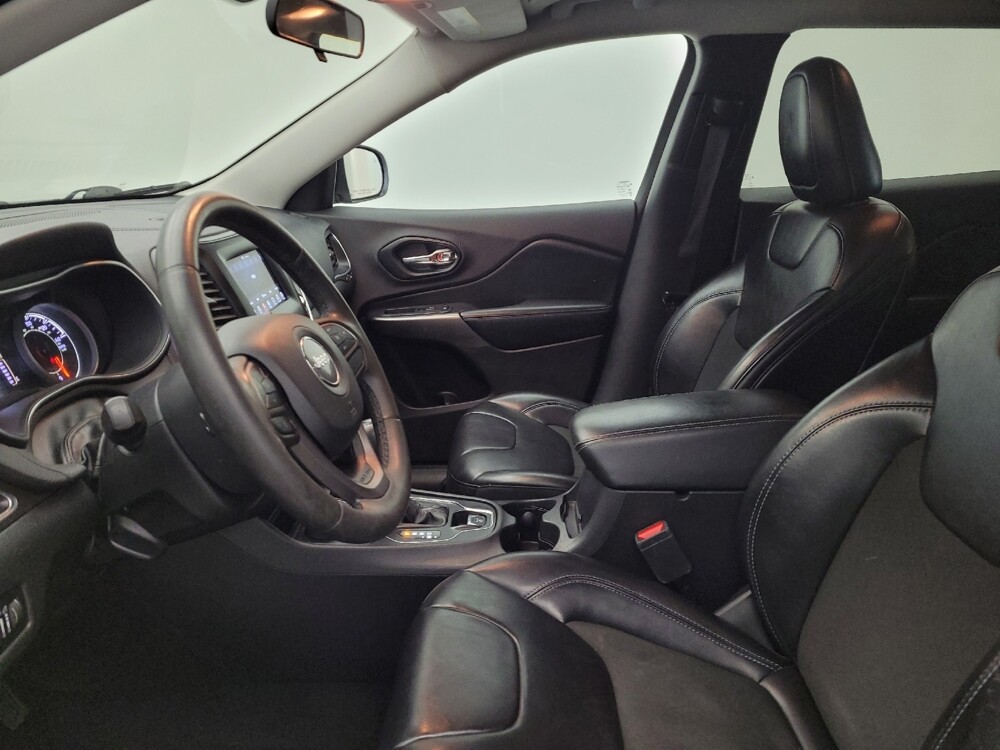 2020 Jeep Cherokee in Louisville, KY 40258 - 18092544 17