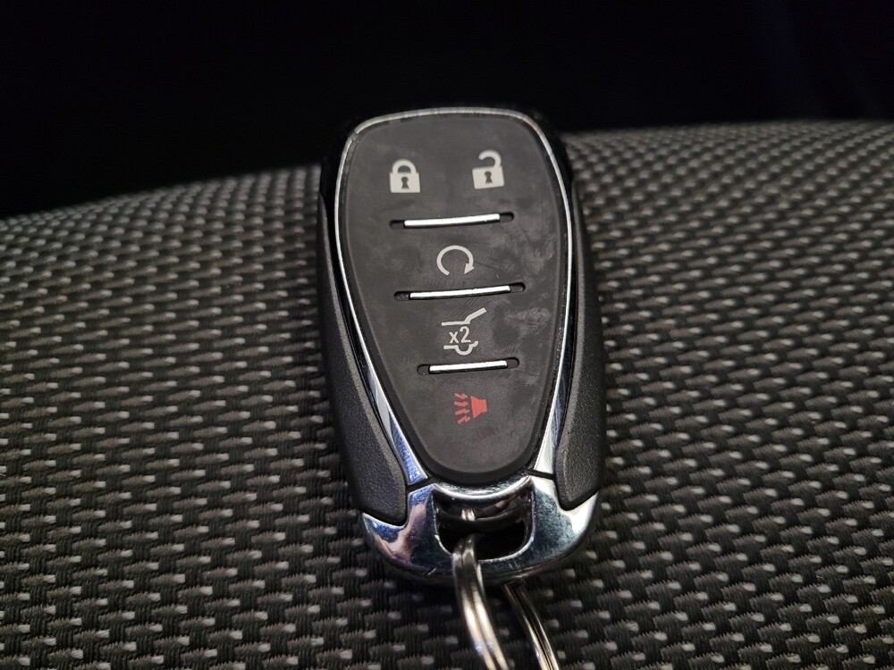 2019 Chevrolet Traverse in Louisville, KY 40258 - 18092545 32