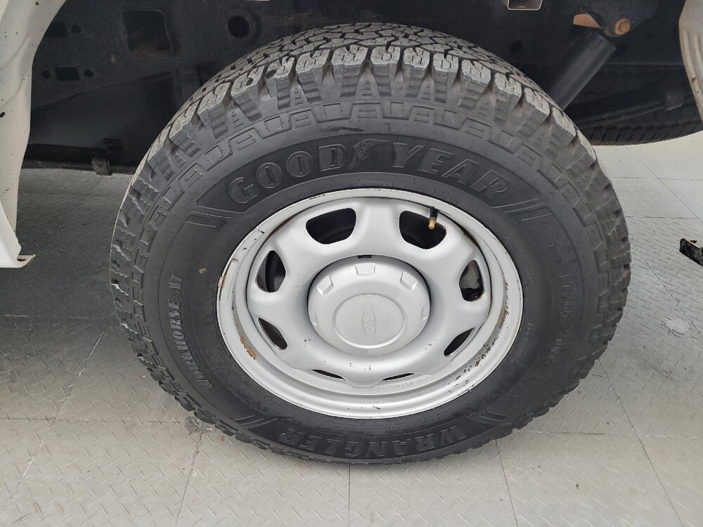 2017 Ford F150 in Louisville, KY 40258 - 18092547 31