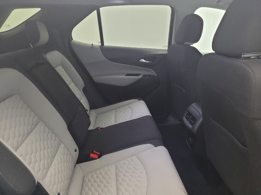 2018 Chevrolet Equinox in Louisville, KY 40258 - 18092548 19