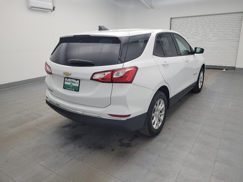 2018 Chevrolet Equinox in Louisville, KY 40258 - 18092548 9
