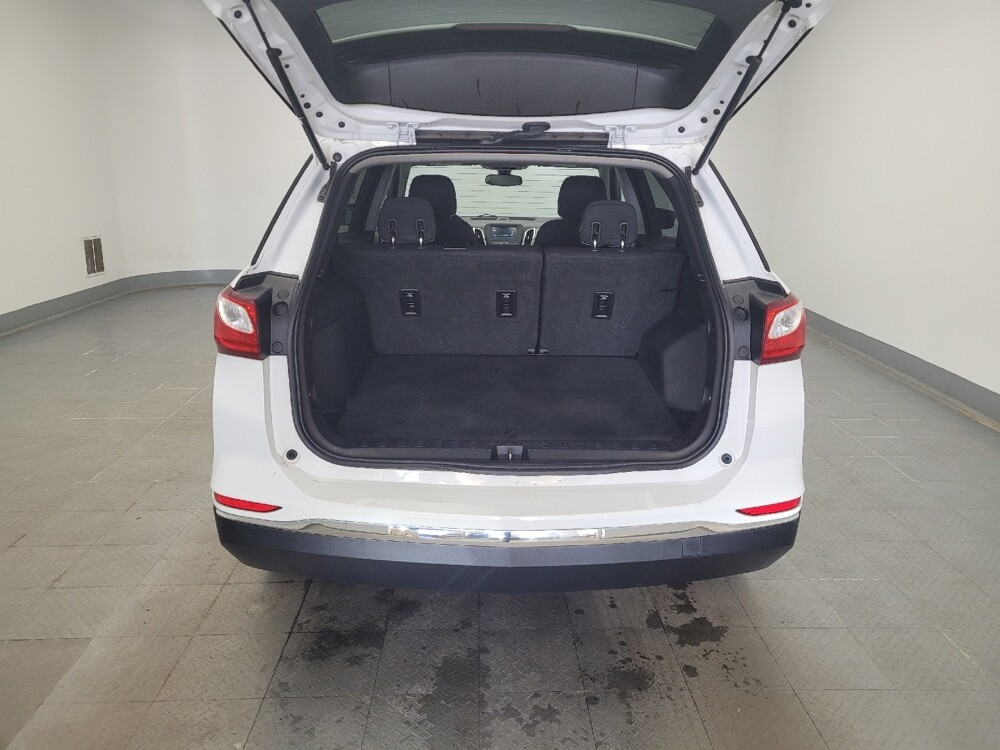 2018 Chevrolet Equinox in Louisville, KY 40258 - 18092548 29