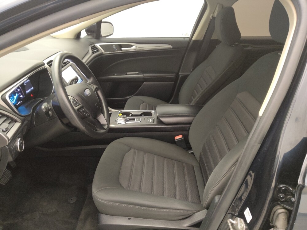 2020 Ford Fusion in Live Oak, TX 78233 - 18092556 17