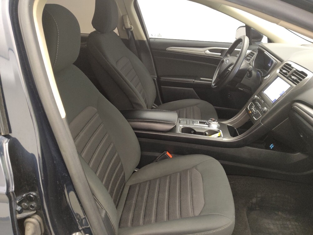 2020 Ford Fusion in Live Oak, TX 78233 - 18092556 21